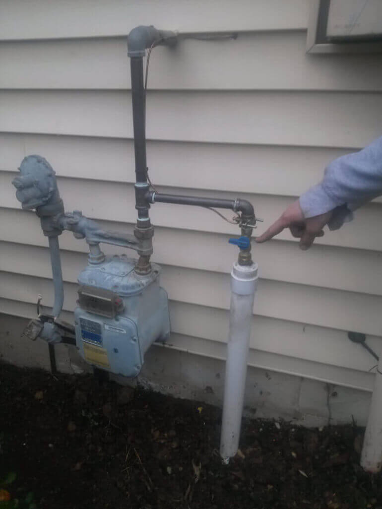 Gas Pressure Test-Royalty Plumbing Aurora CO 80013