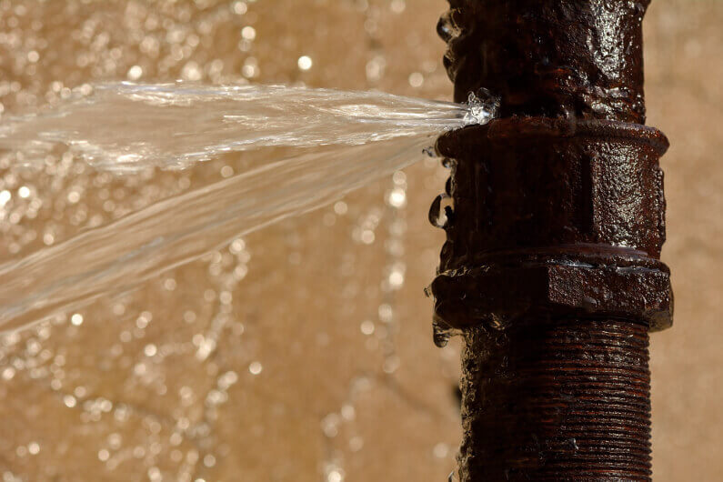 This Is What to Do When a Water Pipe Bursts in Your Home